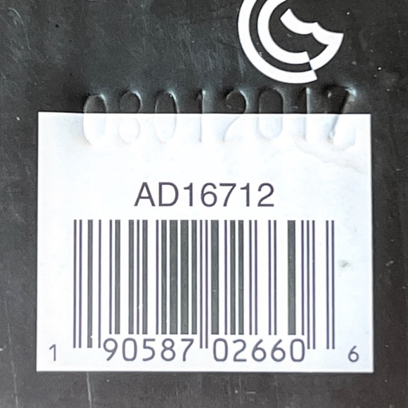 NIB Hennessey Performance Chevrolet Camaro ZL1 R/C Black w/ Red Trim 1/16 Scale - Picture 11 of 14